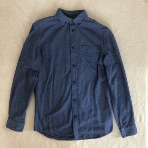 Men’s Old Navy Button Down Shirt - Medium Tall